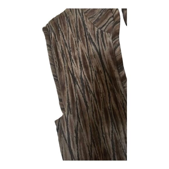 KISS OF THE WOLF Quilted Silk Vest Wearable Art - Size Small - Picture 4 of 11